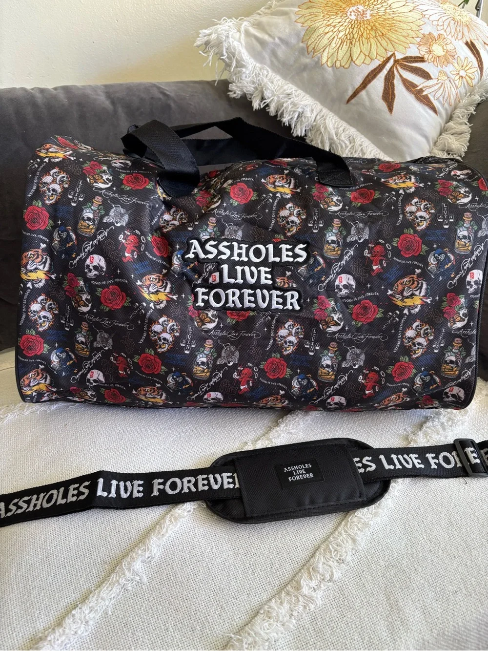 ALF ******** Live Forever Emotional Baggage Skull Bottle Strap Duffle Bag Roses